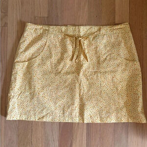 American Eagle 90s Style yellow summer floral skirt size 12